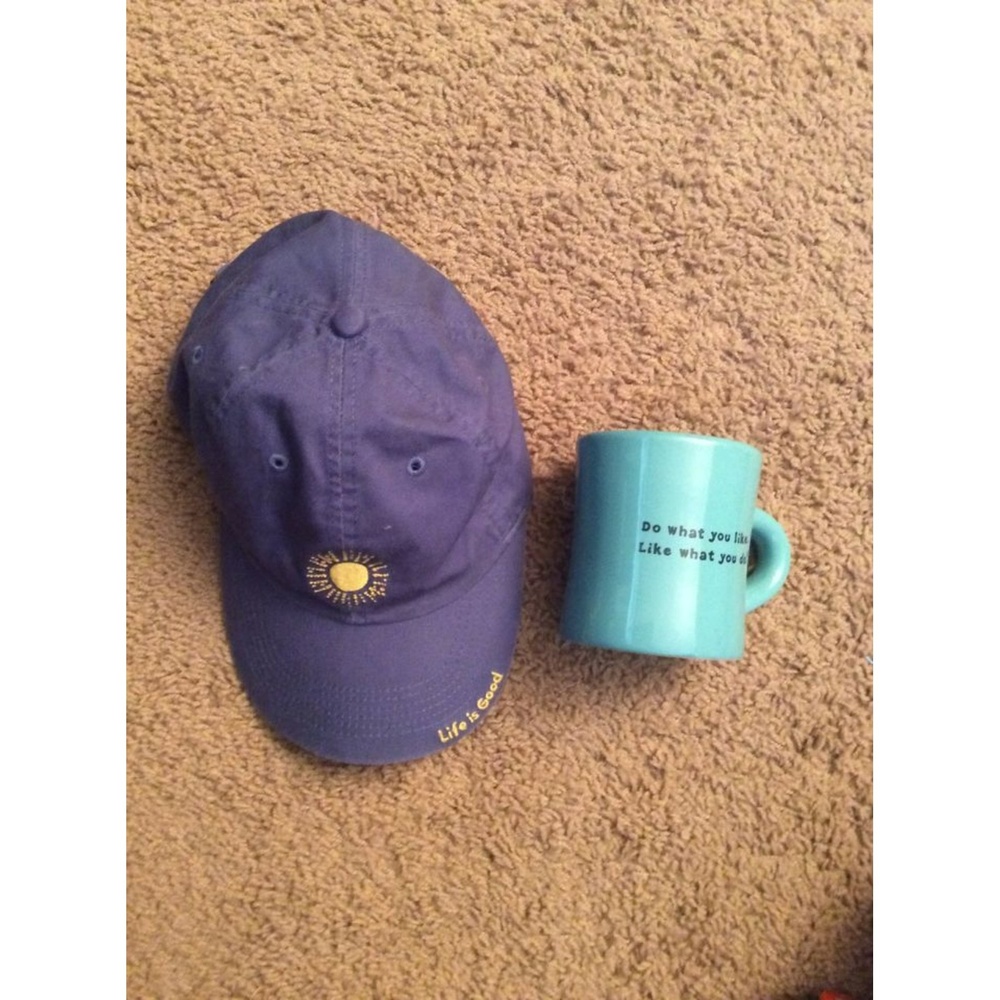 Life is Good - Baseball Cap and Mug B28